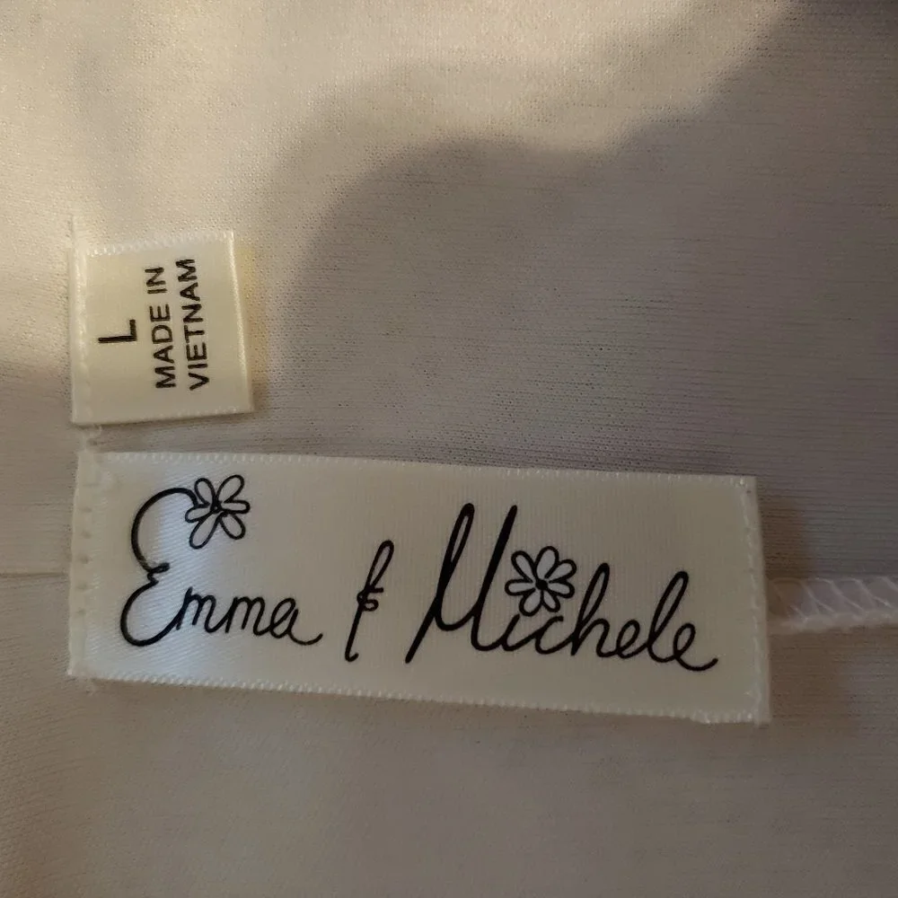Emma & Michele Large Cream Net Crochet Lined Dress - Picture 7 of 10